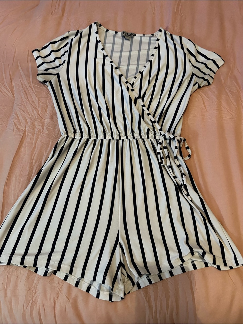 Striped Wrap Romper in White and Black. Size S.